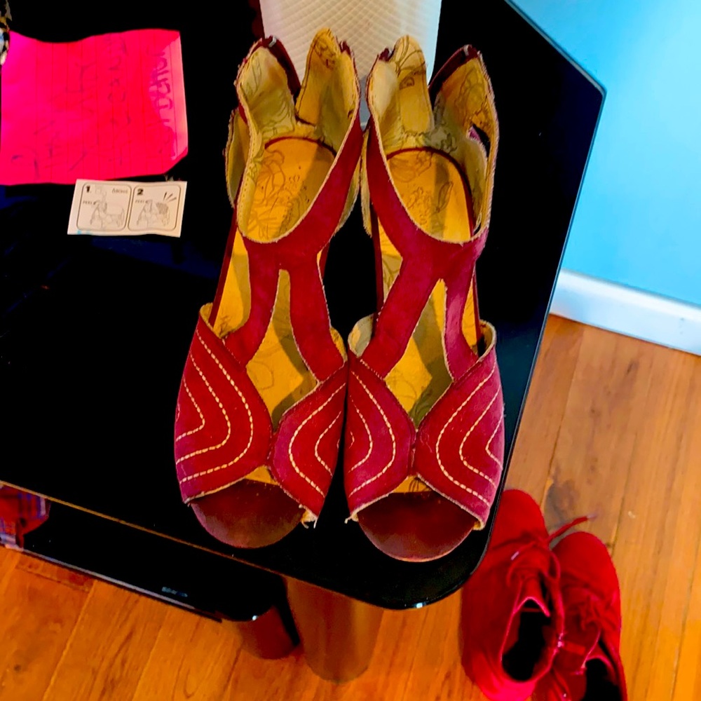 Joyfolie maroon dress shoes